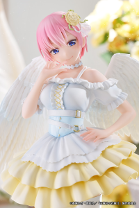 1/7 Scale Figure "Nakano Ichika Angel ver." 3