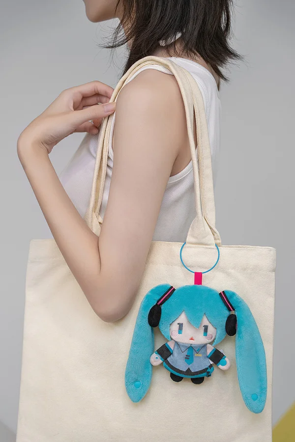 GOOD SMILE COMPANY Character Vocal Series 01: Hatsune Miku Keychain Pouch - Hatsune Miku