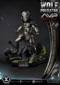 Real Elite Masterline Aliens vs. Predator: Requiem Wolf Predator DX Bonus Version 50