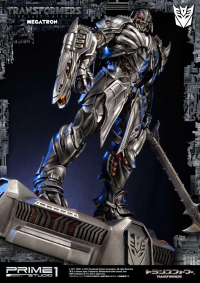 Museum Masterline Transformers: The Last Knight (Film) Megatron 5