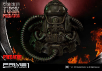 Premium Masterline Predator (Comics) Cracked Tusk Predator 8