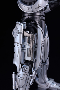 MODEROID RoboCop 4