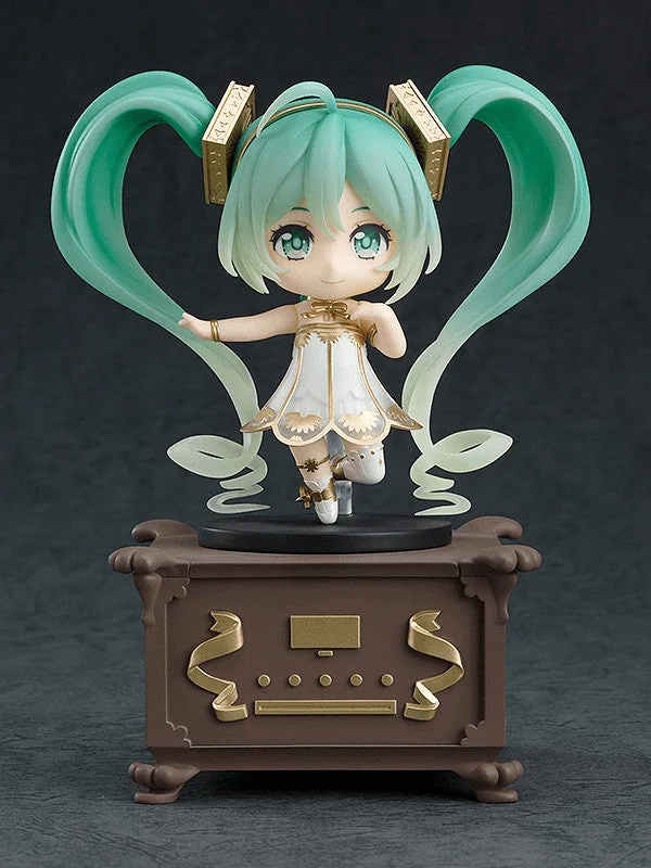 GOOD SMILE COMPANY Nendoroid Hatsune Miku: Symphony 5th Anniversary Ver. - Hatsune Miku