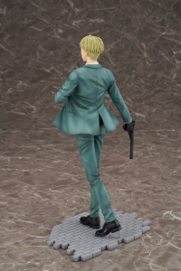 SPY×FAMILY Loid Forger 1/7 Scale Figure 8