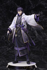 NIJISANJI Kenmochi Toya 1/7 Complete Figure 3