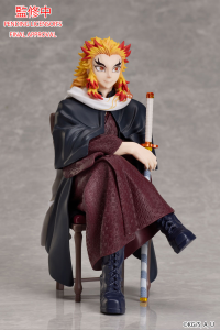 Demon Slayer: Kimetsu no Yaiba　Kyojuro Rengoku NON Scale Figure 3