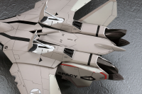 [22] 1:72 VF-11B THUNDERBOLT MACROSS PLUS 7