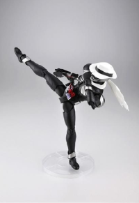 MG Figure-rise 1/8 Kamen Rider w/ Skull 3