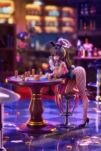 Good Smile Arts Shanghai Karin Kakudate (Bunny Girl): Game Playing Ver. - Blue Archive - photo 7