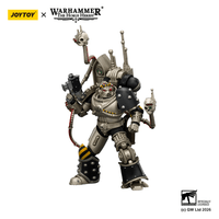 Iron Warriors Legion Praevian with Bolt Pistol 11