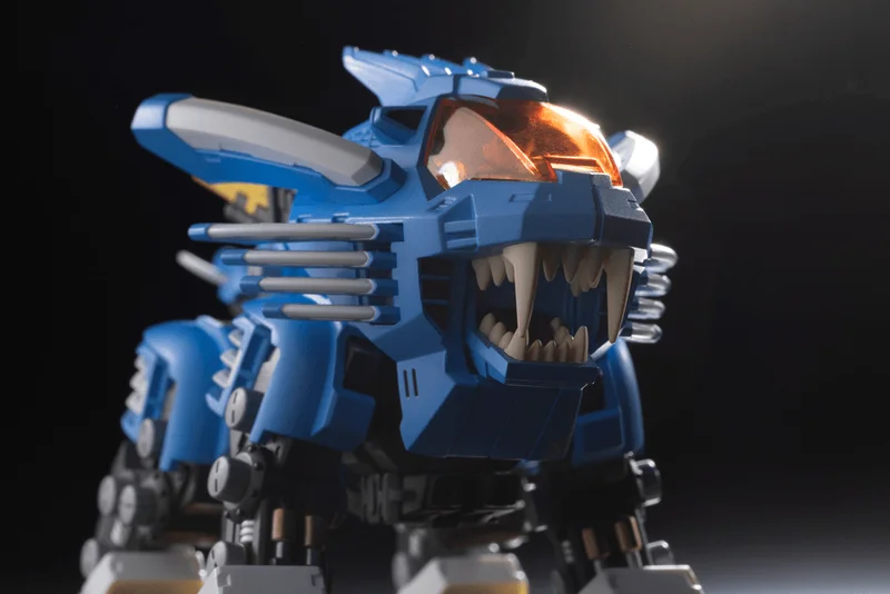KOTOBUKIYA D-STYLE BLADE LIGER 2000 -Recolor- - ZOIDS