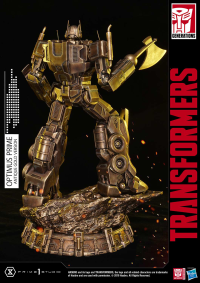 Premium Masterline Transformers: Generation 1 Optimus Prime Antique Gold Version 27