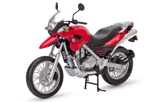 1/12 TOYABI DIECAST MOTORCYCLE: 1/12 BMW F650GS (Red)