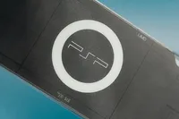 GOOD SMILE COMPANY PSP™ (PlayStation™Portable) Rattle Acrylic Keychain: Black Ver. - Video Games - photo 6