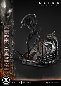 Museum Masterline XL Alien: Romulus Scorched Xenomorph Deluxe Bonus Version 15