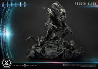 Premium Masterline Aliens (Comics) Tusked Alien Bonus Version 4