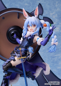 Usada Pekora × Mash Kyrielight 1/7 Collaboration Figure 9