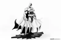 PureArts SDCC 2024 DC HEROES : Batman B&W PX PVC 1/8 Statue - DC Comics - photo 9