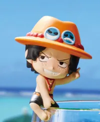MegaHouse Ochatomo series ONE PIECE Pirates Vacance (Repeat) (8pc per box) - ONE PIECE - photo 5