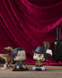 Lookup ONE PIECE Dracule Mihawk＆Crocodile set【with gift】 3