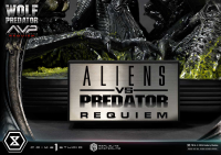 Real Elite Masterline Aliens vs. Predator: Requiem Wolf Predator DX Bonus Version 21