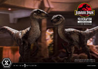 Prime Collectible Figures  Jurassic Park (Film)  Velociraptor  Closed Mouth 16