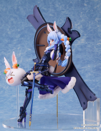 Usada Pekora × Mash Kyrielight 1/7 Collaboration Figure 4