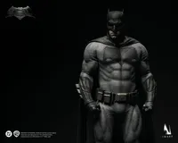 Queen Studios INART – Batman v Superman: Dawn of Justice - Batman 1/6 Collectible Figure - DC Comics - photo 12