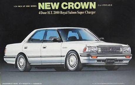 [ID-32] 1/24 Toyota Crown 130 2000 Royal Saloon Supercharger