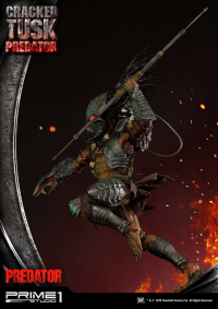 Premium Masterline Predator (Comics) Cracked Tusk Predator 26