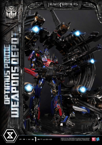 Museum Masterline Transformers: Dark of the Moon (Film) Optimus Prime Weapons Depot Bonus Version 24