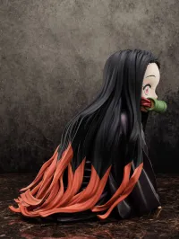 FuRyu Demon Slayer: Kimetsu no Yaiba - Nezuko in a Box - Big Size Figure - Demon Slayer: Kimetsu no Yaiba - photo 10