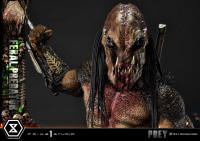 Museum Masterline Prey Feral Predator 51
