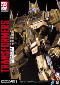Premium Masterline Transformers: Generation 1 Optimus Prime Gold Version 15