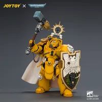 Imperial Fists Darnath Lysander with Thunder Hammer and Storm Shield 3