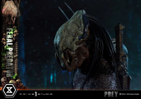 Museum Masterline Prey Feral Predator 20