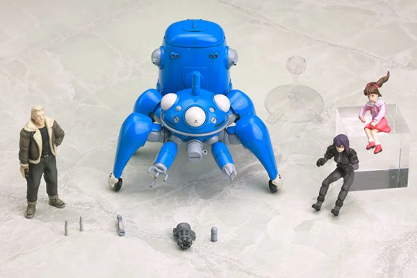 KOTOBUKIYA Tachikoma With Motoko Kusanagi & Batou - Ghost in the Shell