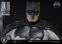 Prime 1 Studio Museum Masterline Batman Dark Knight III The Master Race (Comics) Batman Black Version - DC Comics - photo 7