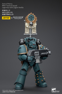 Sons of Horus MKIV Tactical Squad Legionary with Legion Vexilla 3