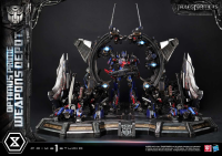 Museum Masterline Transformers: Dark of the Moon (Film) Optimus Prime Weapons Depot 35