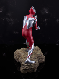 Ultraman (Shin Japan Heroes Universe) 8