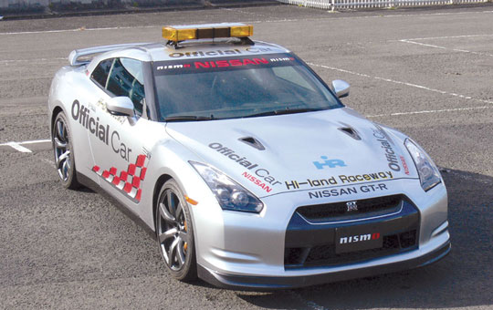 THE BEST CAR GT: 1/24 R35 GT-R SENDAI HIGHLAND OFFICIAL  CAR LEFT-HAND DRIVE
