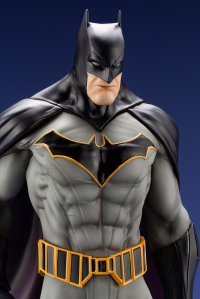 BATMAN: LAST KNIGHT ON EARTH BATMAN ARTFX STATUE 7