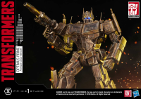 Premium Masterline Transformers: Generation 1 Optimus Prime Antique Gold Version 28