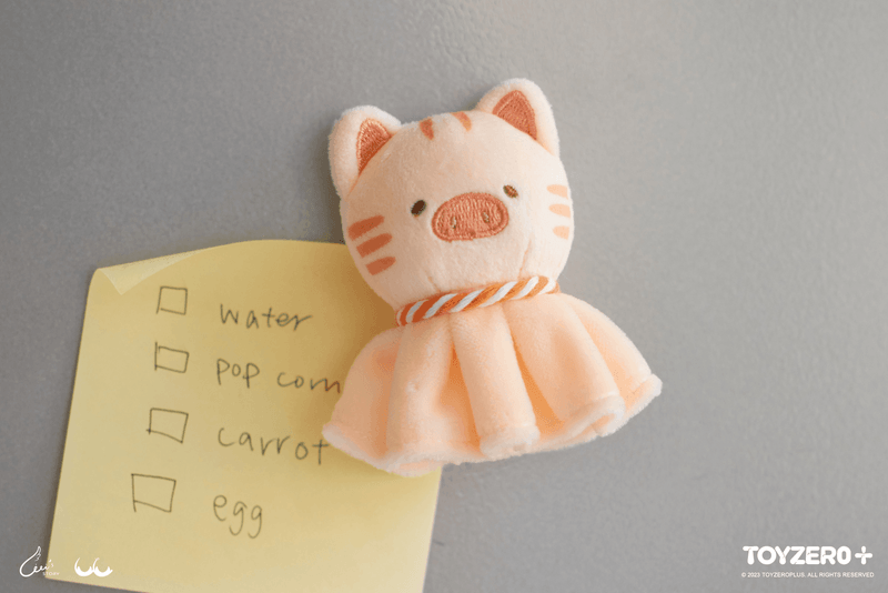 LuLu the Piggy Find Your Way - Kitty Teru Teru Bozu Plush Magnet