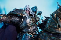 Blizzard World of Warcraft® The Lich King & Invincible Premium Statue 7