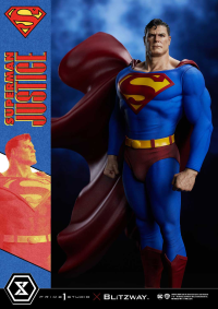 Premium Masterline Justice (Comics) Superman 9