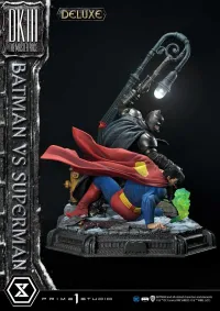Prime 1 Studio Ultimate Diorama Masterline Batman:The Dark Knight Returns (Comics) Batman versus Superman Deluxe Version - DC Comics - photo 32