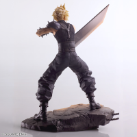 FINAL FANTASY VII REBIRTH STATIC ARTS –  CLOUD STRIFE 5