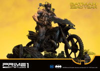 Ultimate Museum Masterline Batman (Comics) Batman Zero Year 13